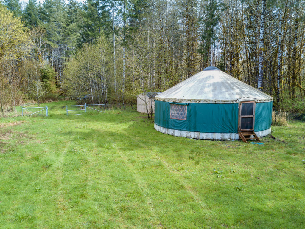 Yurt for sale with sale land